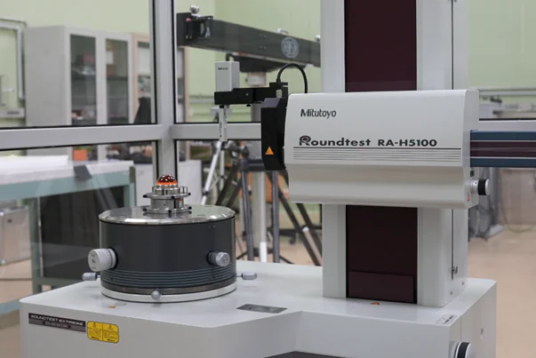 Roundtest RA-5100 CNC.png